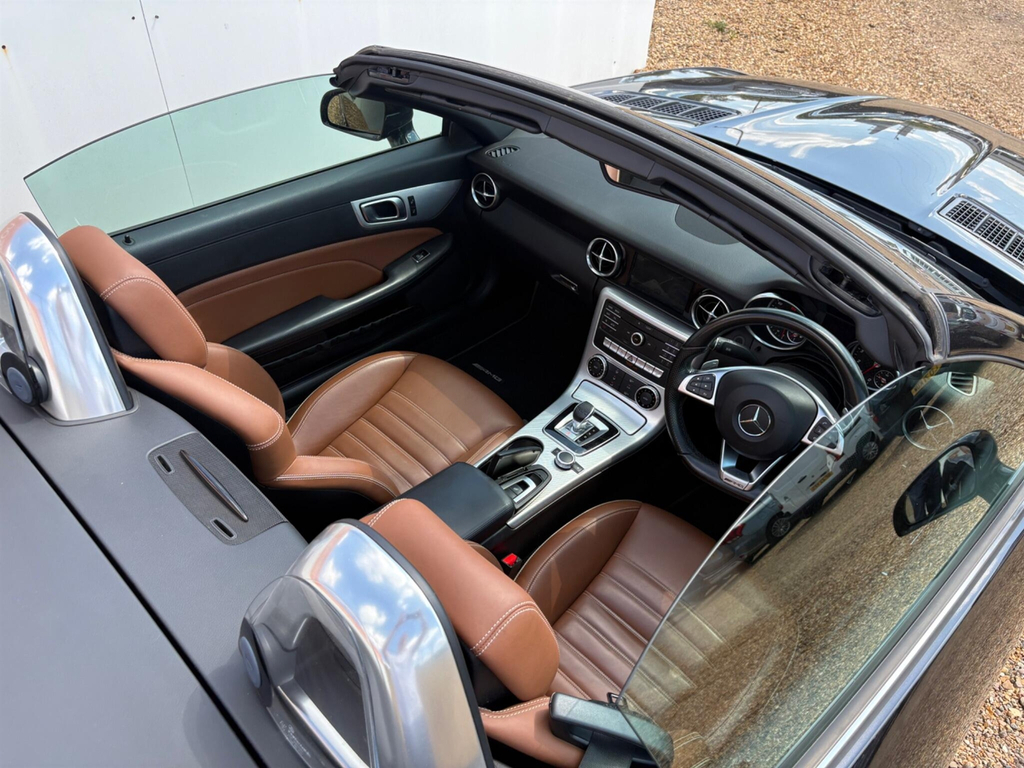 Mercedes-Benz SLC Slc 250 D Amg Line Black #10