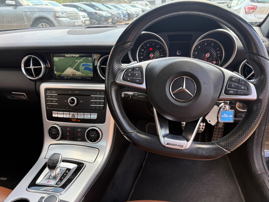 Mercedes-Benz SLC Slc 250 D Amg Line Black #25