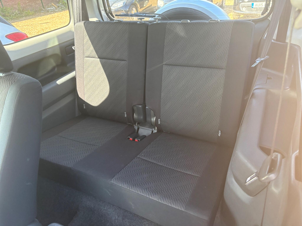 Suzuki Jimny 1.3 Sz4 Suv 162 Gkm, 83 Bhp Grey #11