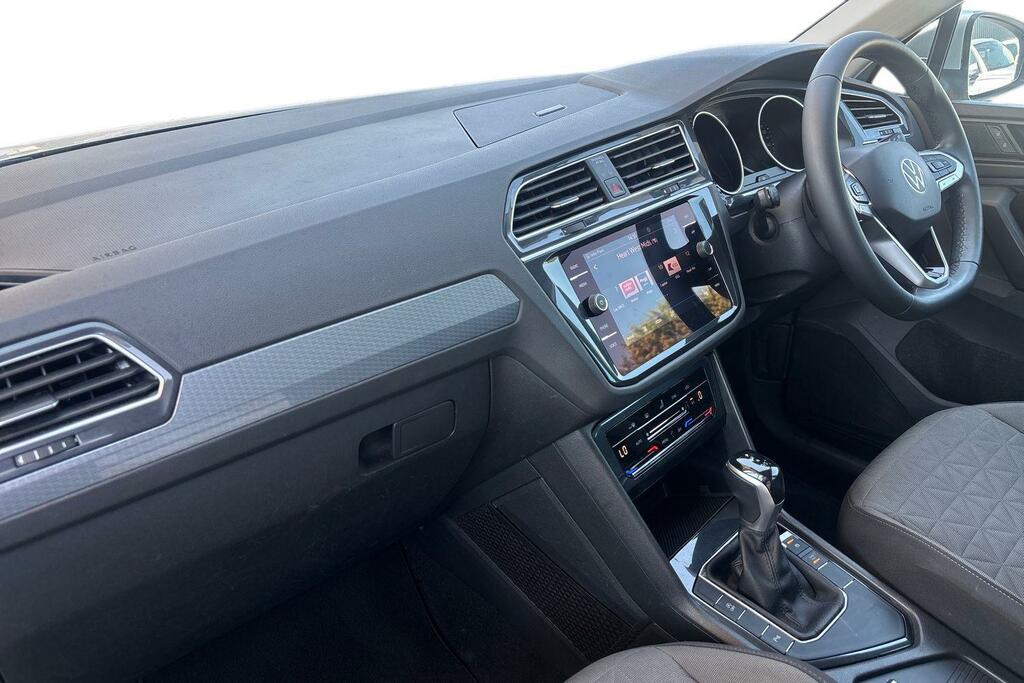 Volkswagen Tiguan 1.5 Tsi 150 Life Dsg BD21RLV Silver #2