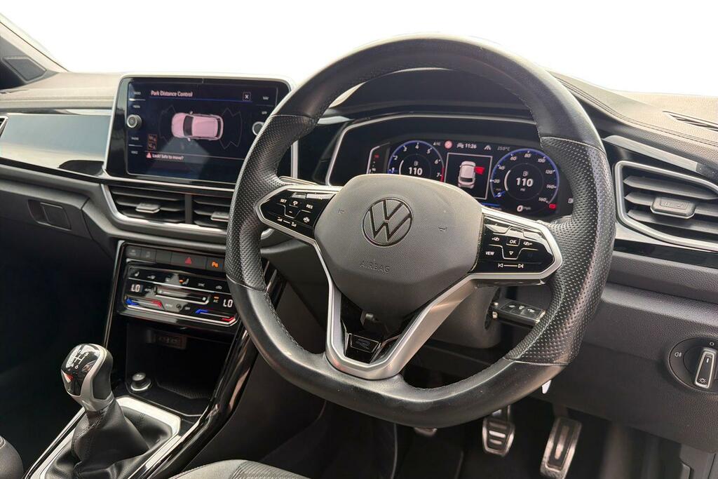 Volkswagen T-Roc 1.5 Tsi R-line DG23KNW Black #6