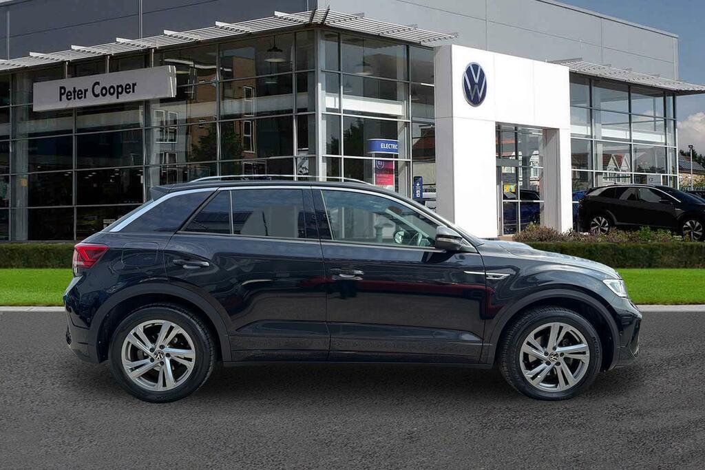 Volkswagen T-Roc 1.5 Tsi R-line DG23KNW Black #4