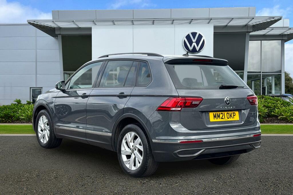 Volkswagen Tiguan 1.5 Tsi 150 Life MM21OKP #3