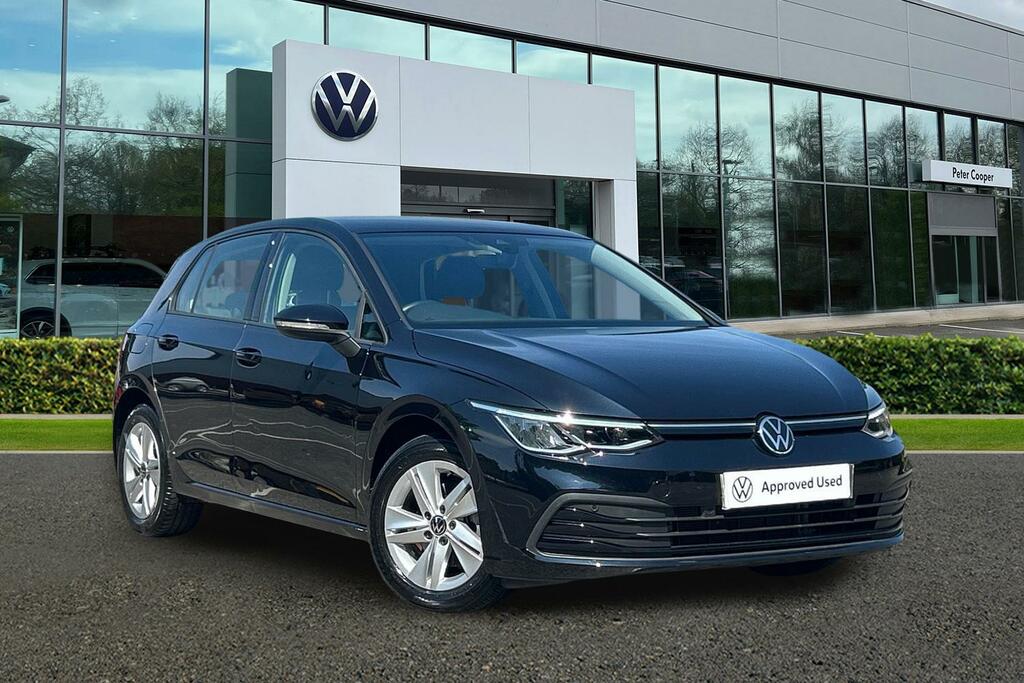 Volkswagen Golf 1.5 Etsi 150 Life Dsg Black