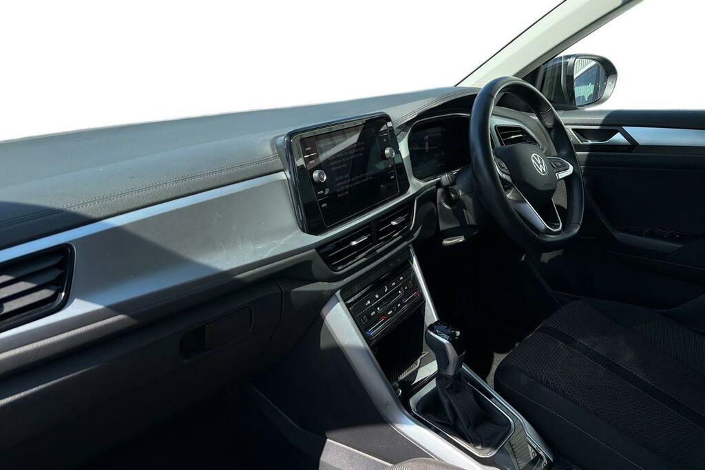 Volkswagen T-Roc 1.5 Tsi Life Dsg LS24FCN Black #2
