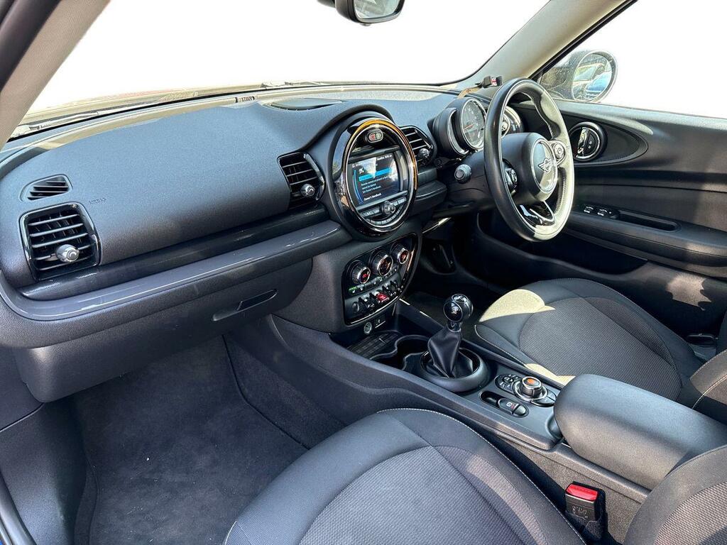 Mini Clubman 1.5 Cooper Classic Euro 6 Ss 6Dr WM69FCC #2
