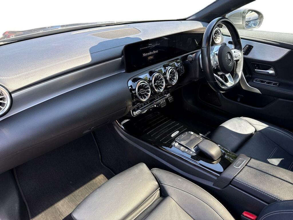 Mercedes-Benz CLA Class 1.3 Cla200 Amg Line Premium Plus 2 Coupe 7G-dct  #2