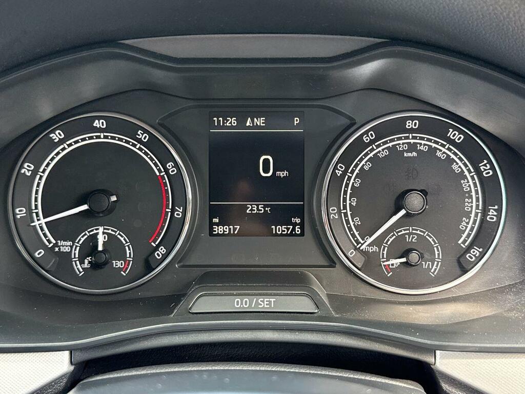 Skoda Kamiq 1.0 Tsi 110 Se Hatchback Black #16