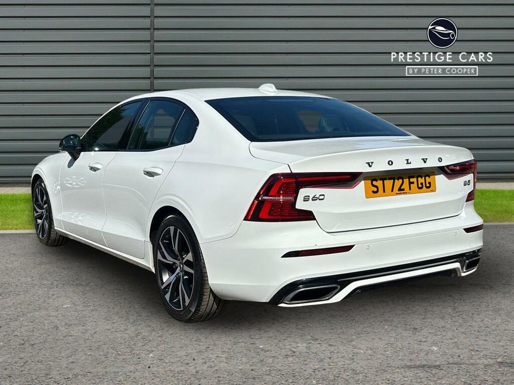 Volvo S60 2.0 B5 Mhev R-design Euro 6 Ss White #3
