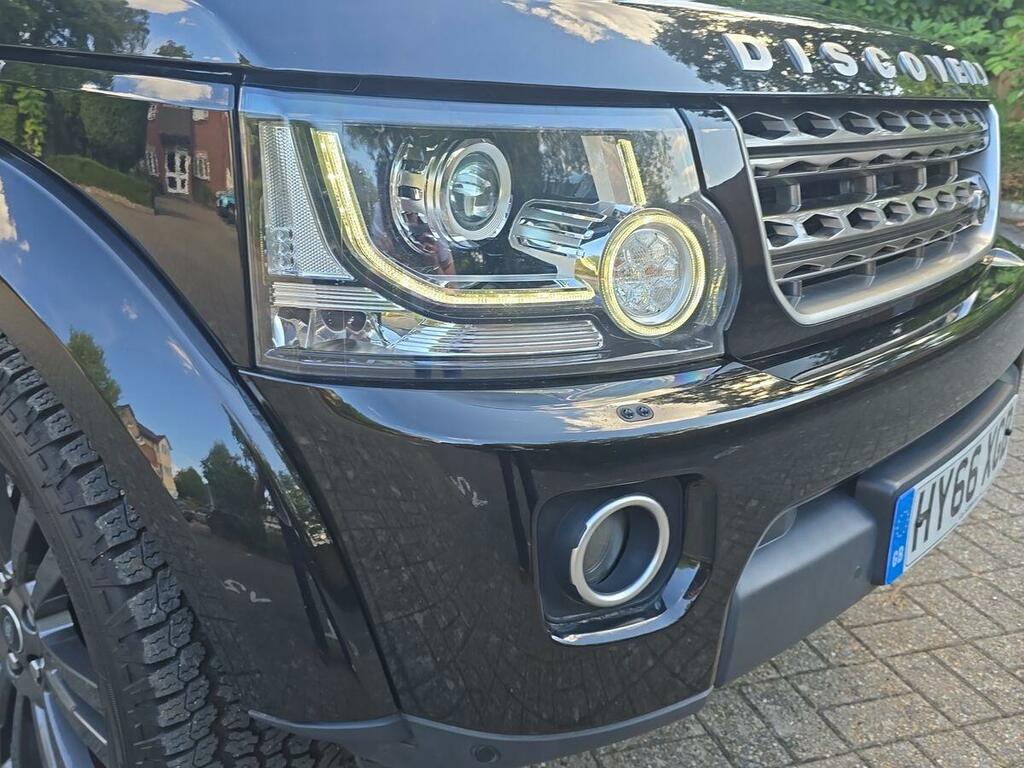 Land Rover Discovery Sdv6 Landmark 5-Door Black #18