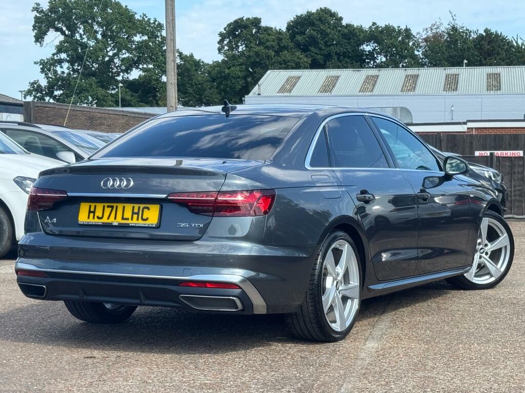 Audi A4 2.0 Tfsi 40 S Line S Tronic Euro 6 4-Door Blue #7