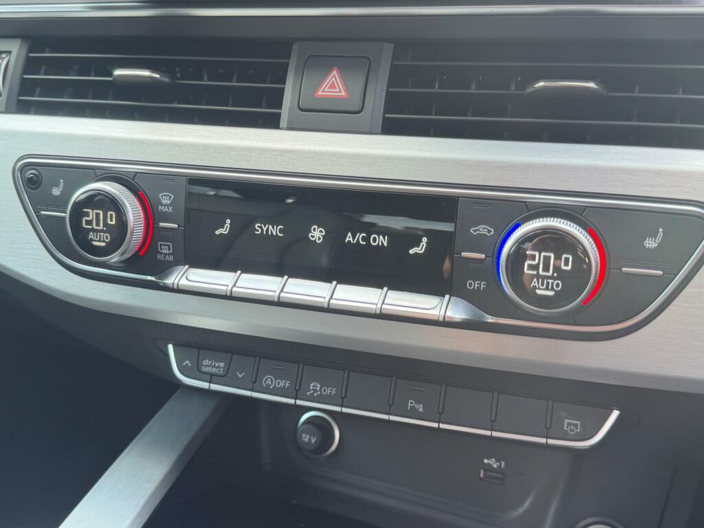 Audi A4 2.0 Tfsi 40 S Line S Tronic Euro 6 4-Door Blue #23