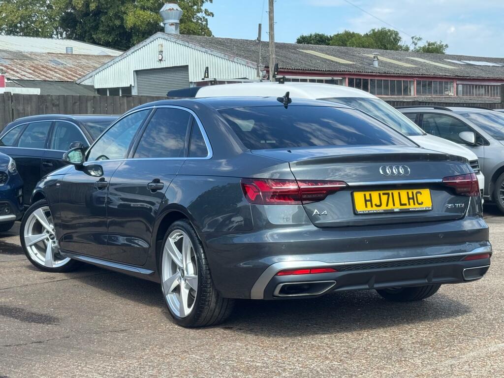 Audi A4 2.0 Tfsi 40 S Line S Tronic Euro 6 4-Door Blue #5