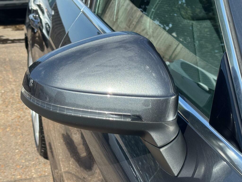 Audi A4 2.0 Tfsi 40 S Line S Tronic Euro 6 4-Door Blue #35