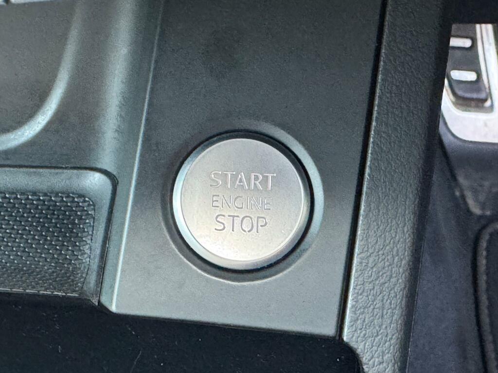 Audi A4 2.0 Tfsi 40 S Line S Tronic Euro 6 4-Door Blue #21