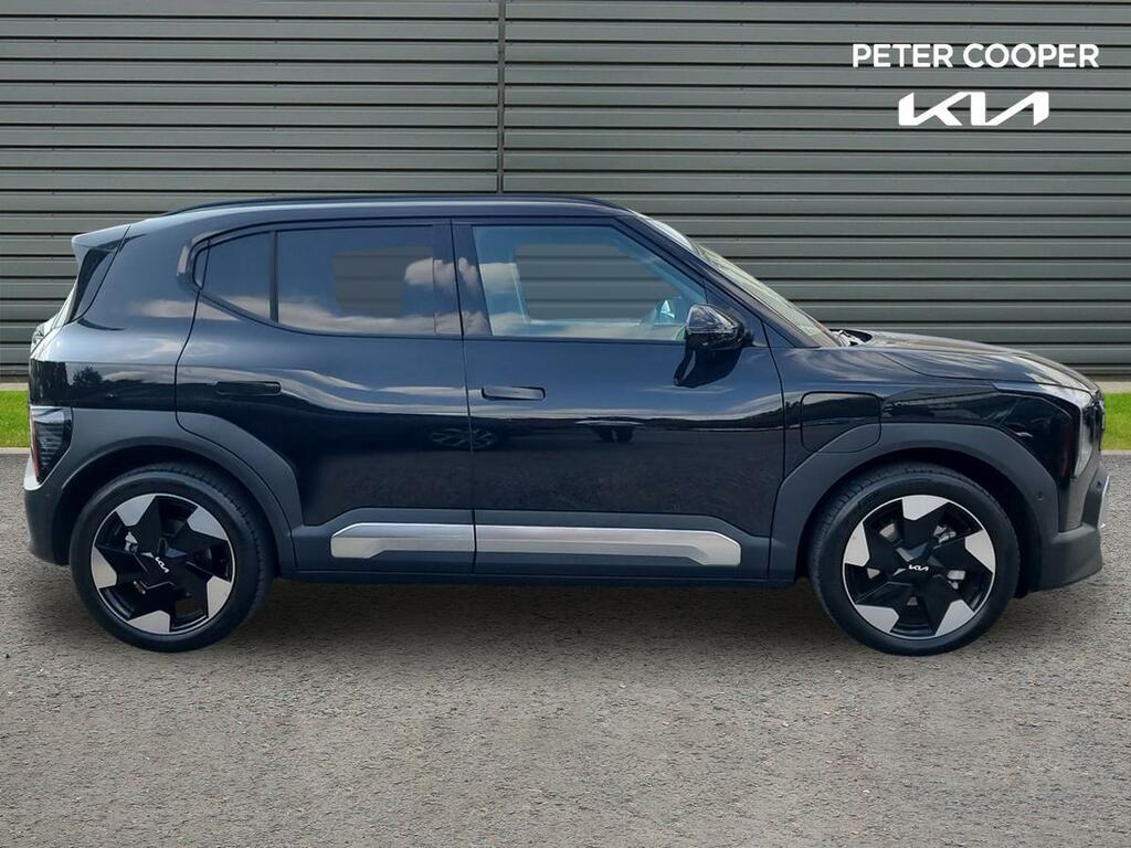 Kia EV2 42.2 Kwh First Edition HN26YDD Black #4