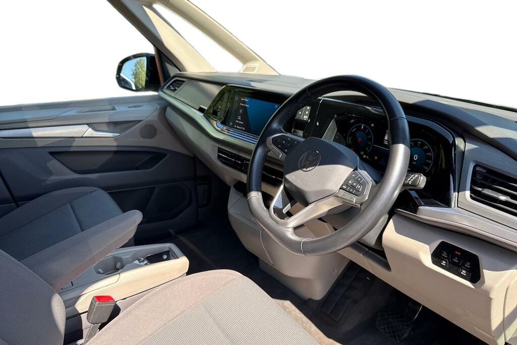 Volkswagen Multivan 1.4 Tsi Ehybrid Life Dsg #6