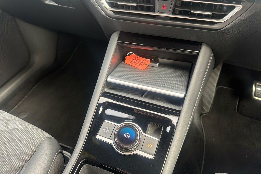 Volkswagen Tiguan R-line Etsi S-a White #17