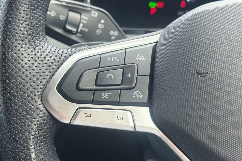 Volkswagen Tiguan R-line Etsi S-a White #14