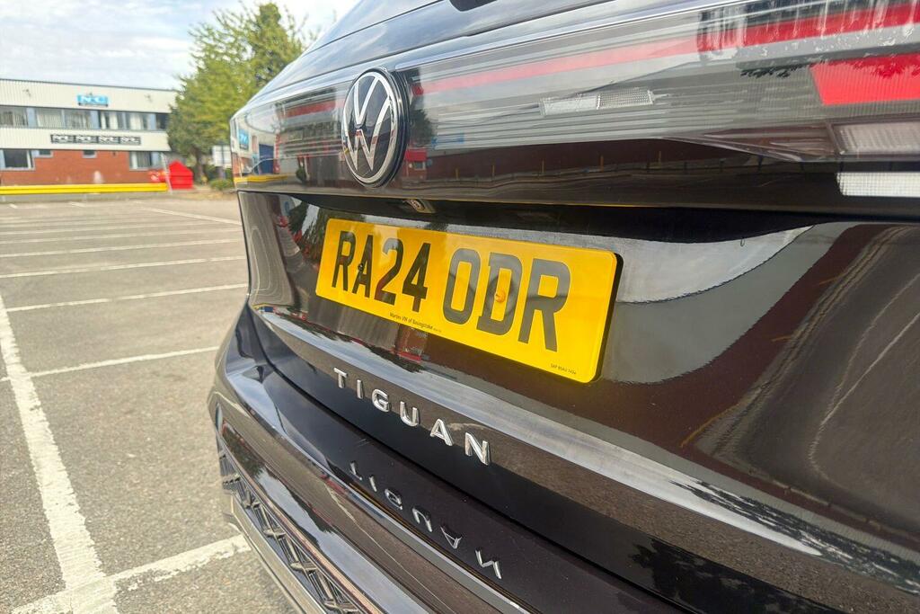 Volkswagen Tiguan R-line Etsi S-a White #30