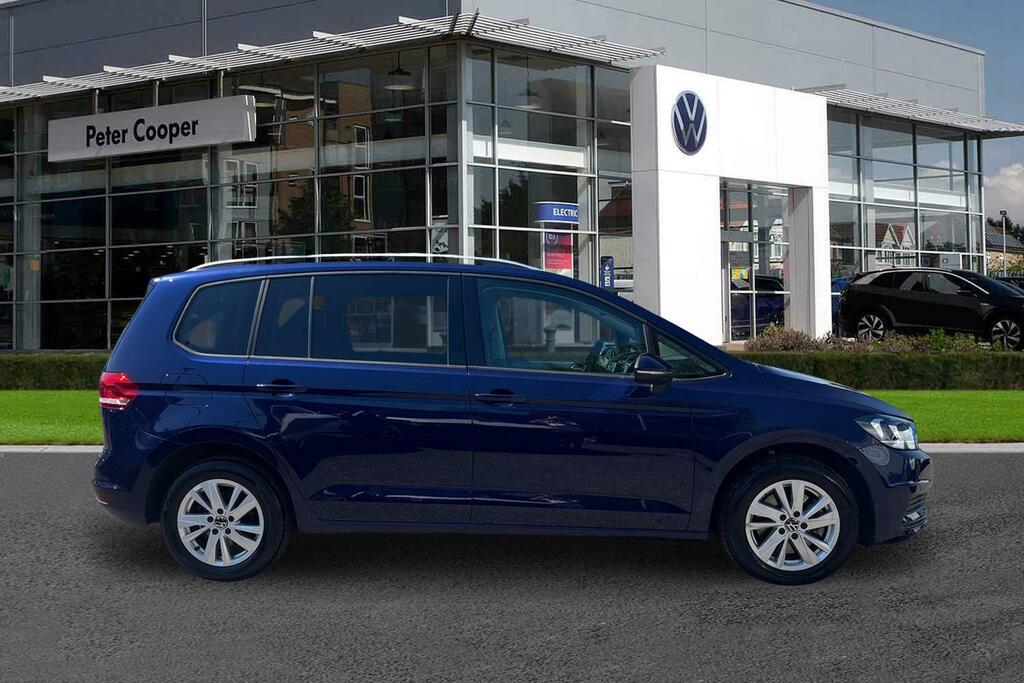 Volkswagen Touran Mpv 1.5 Tsi R-line Evo 150Ps Dsg Grey #4