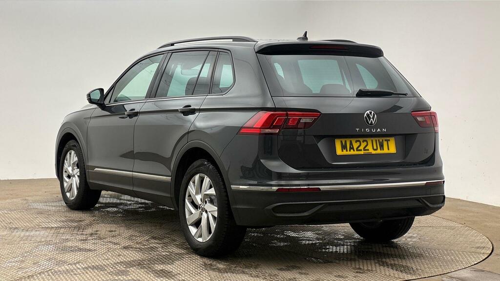Volkswagen Tiguan 1.5 Tsi 150 R-line Dsg White #3