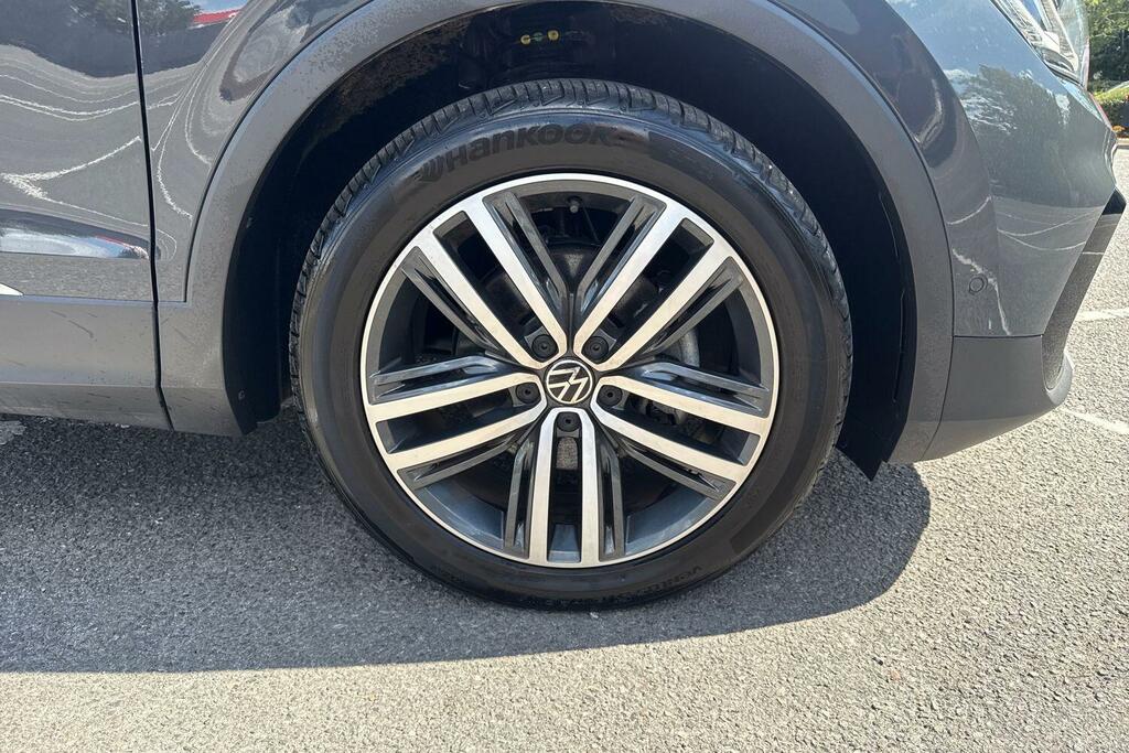 Volkswagen Tiguan 1.5 Tsi 150 Elegance Dsg Grey #5