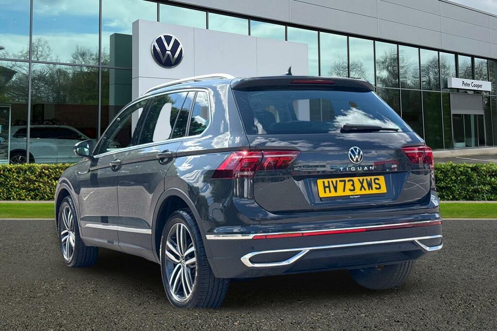 Volkswagen Tiguan 1.5 Tsi 150 Elegance Dsg Grey #3