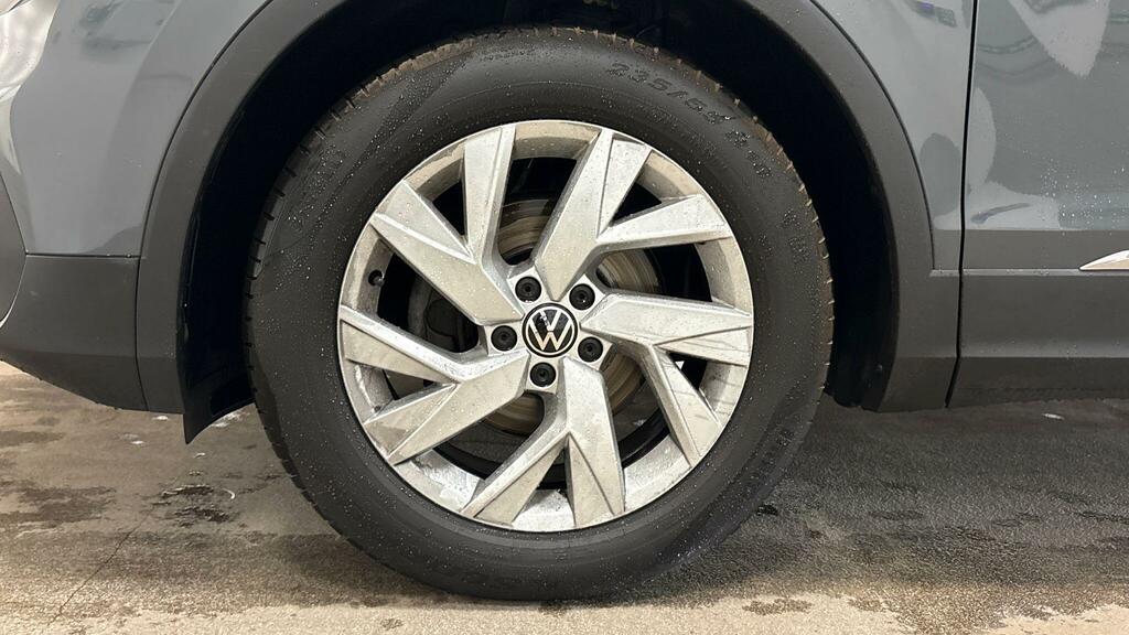 Volkswagen Tiguan 1.5 Tsi 150 Life Dsg Grey #5