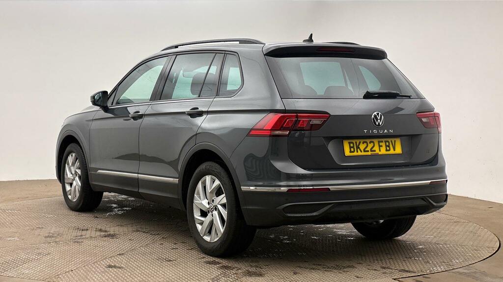 Volkswagen Tiguan 1.5 Tsi 150 Life Dsg Grey #3