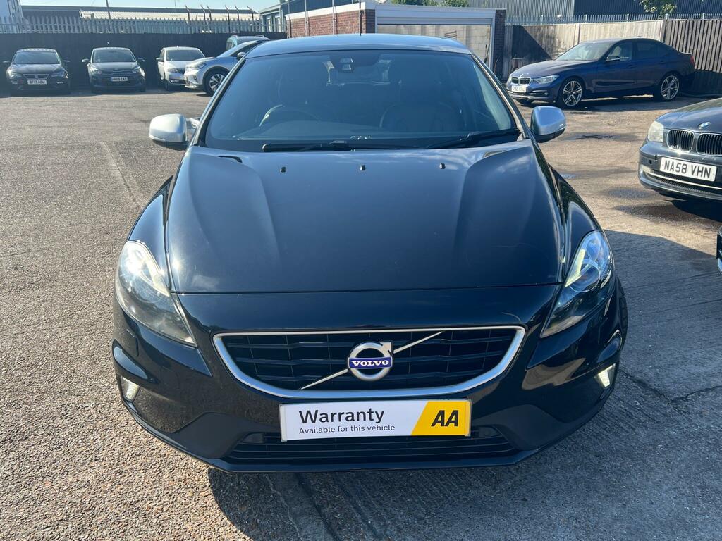 Volvo V40 2.0 D4 R-design Lux Nav Euro 6 Ss Black #2