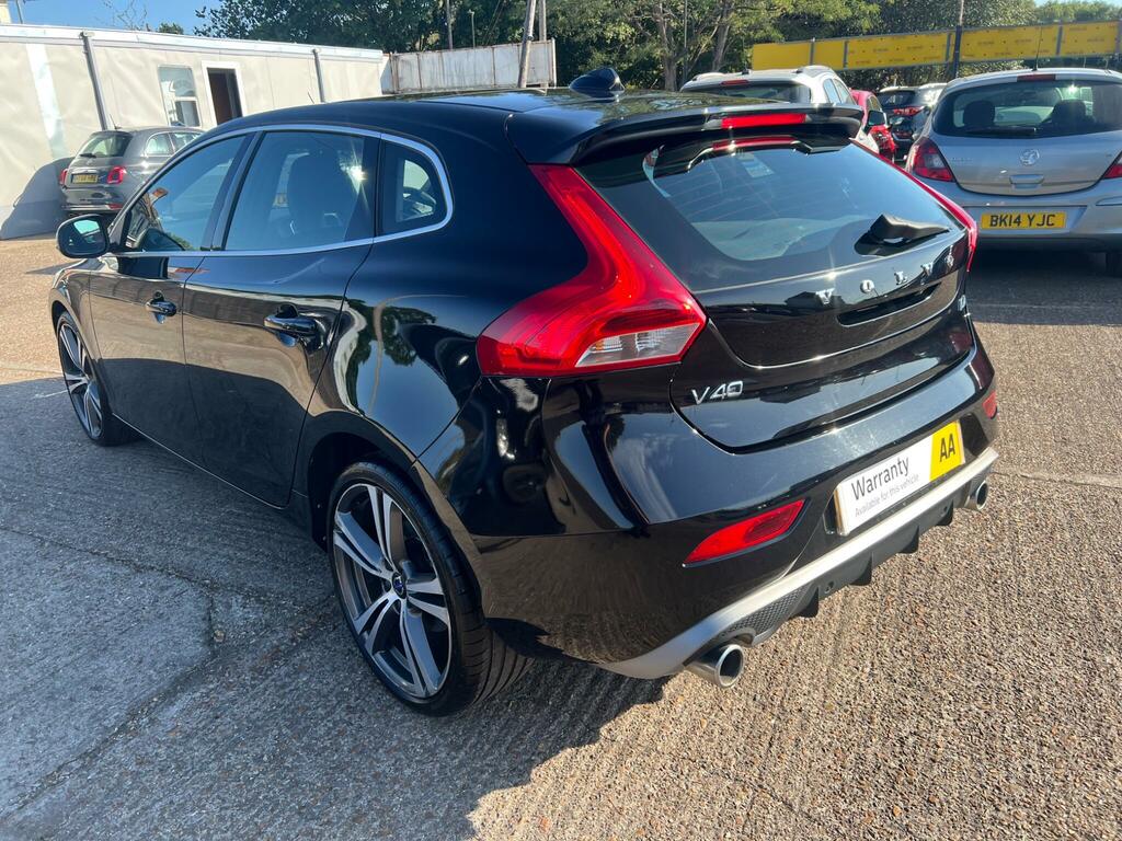 Volvo V40 2.0 D4 R-design Lux Nav Euro 6 Ss Black #6