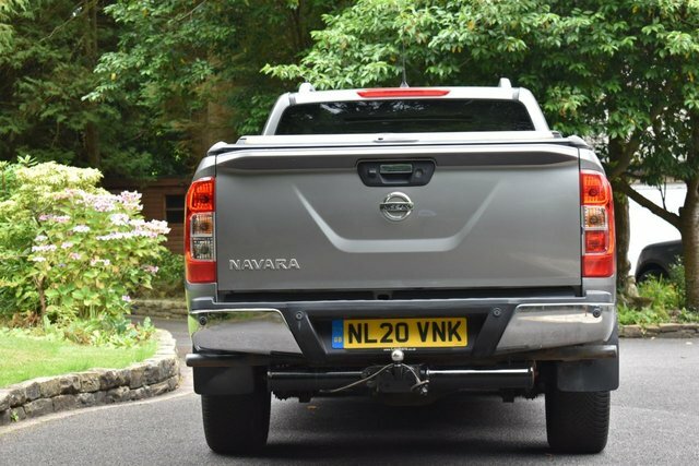 Nissan Navara Double Cab Pick Up Tekna 2.3Dci 190 Tt 4Wd Black #32