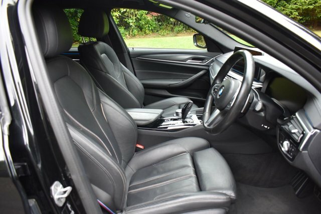 BMW 5 Series 2.0 530E 12Kwh M Sport Touring Plug-in Black #6