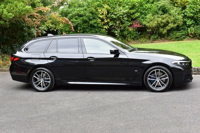 BMW 5 Series 2.0 530E 12Kwh M Sport Touring Plug-in Black #2