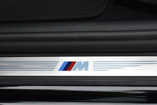 BMW 5 Series 2.0 530E 12Kwh M Sport Touring Plug-in Black #25