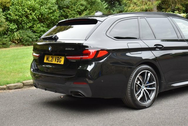 BMW 5 Series 2.0 530E 12Kwh M Sport Touring Plug-in Black #36