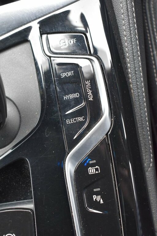 BMW 5 Series 2.0 530E 12Kwh M Sport Touring Plug-in Black #32