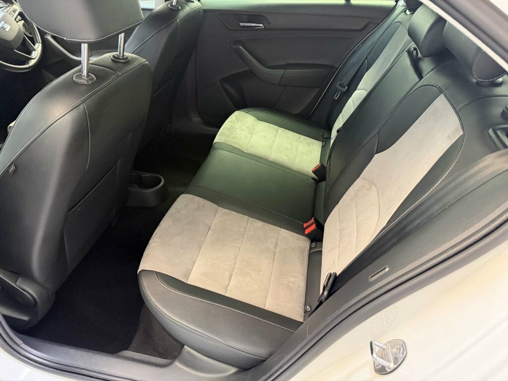 Seat Toledo 1.0 Tsi Xcellence Hatchback Euro Blue #11