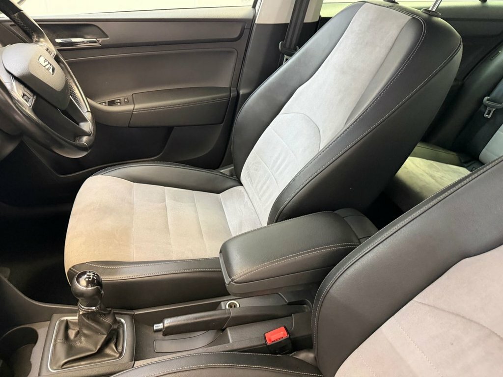 Seat Toledo 1.0 Tsi Xcellence Hatchback Euro Blue #19