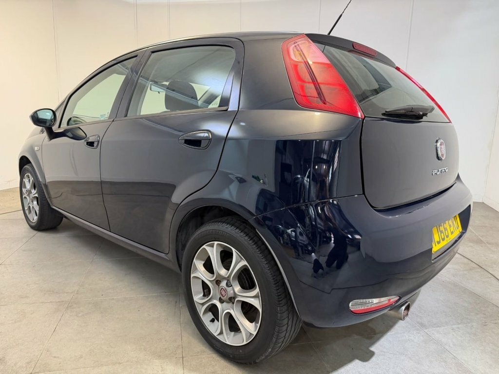 Fiat Punto Hatchback 1.2 Pop Euro 6 201666 Black #9