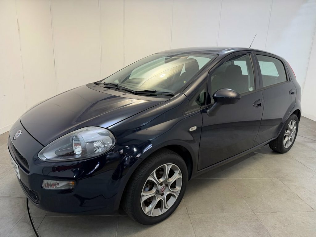 Fiat Punto Hatchback 1.2 Pop Euro 6 201666 Black #39