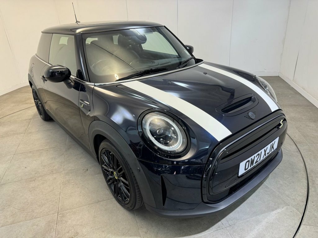 Mini Electric Hatchback Black #4