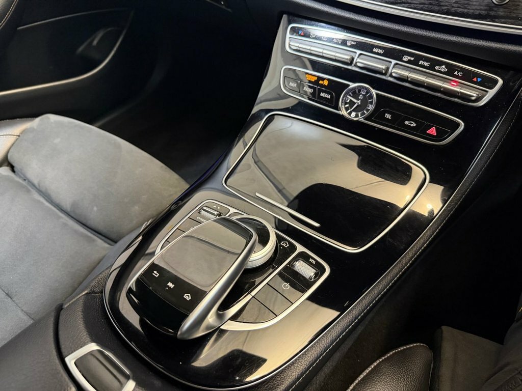 Mercedes-Benz E Class 2.0 E220d Amg Line Saloon G-tronic Eur Black #31