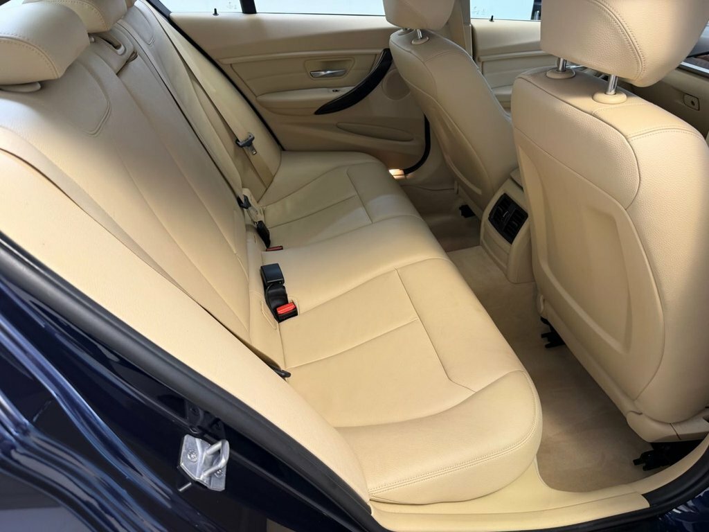 BMW 3 Series Estate 320D Sport Touring 2014 Black #17