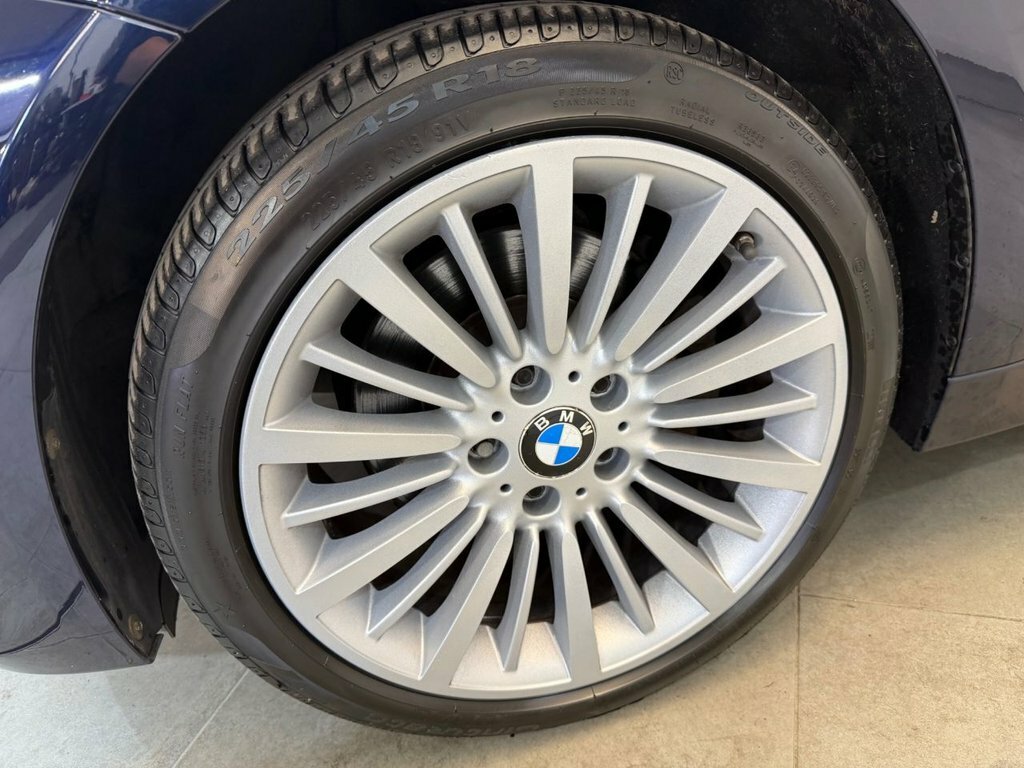 BMW 3 Series Estate 320D Sport Touring 2014 Black #26