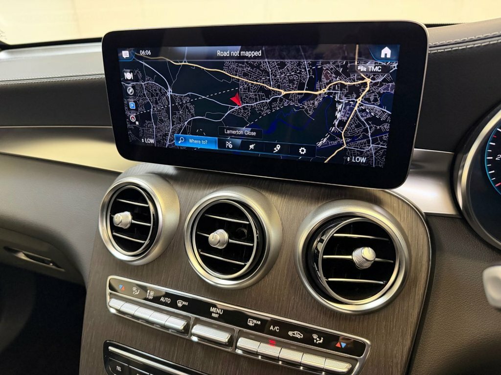 Mercedes-Benz GLC Class 2.0 Glc300de 13.5Kwh Amg Line Premium Suv Di #19