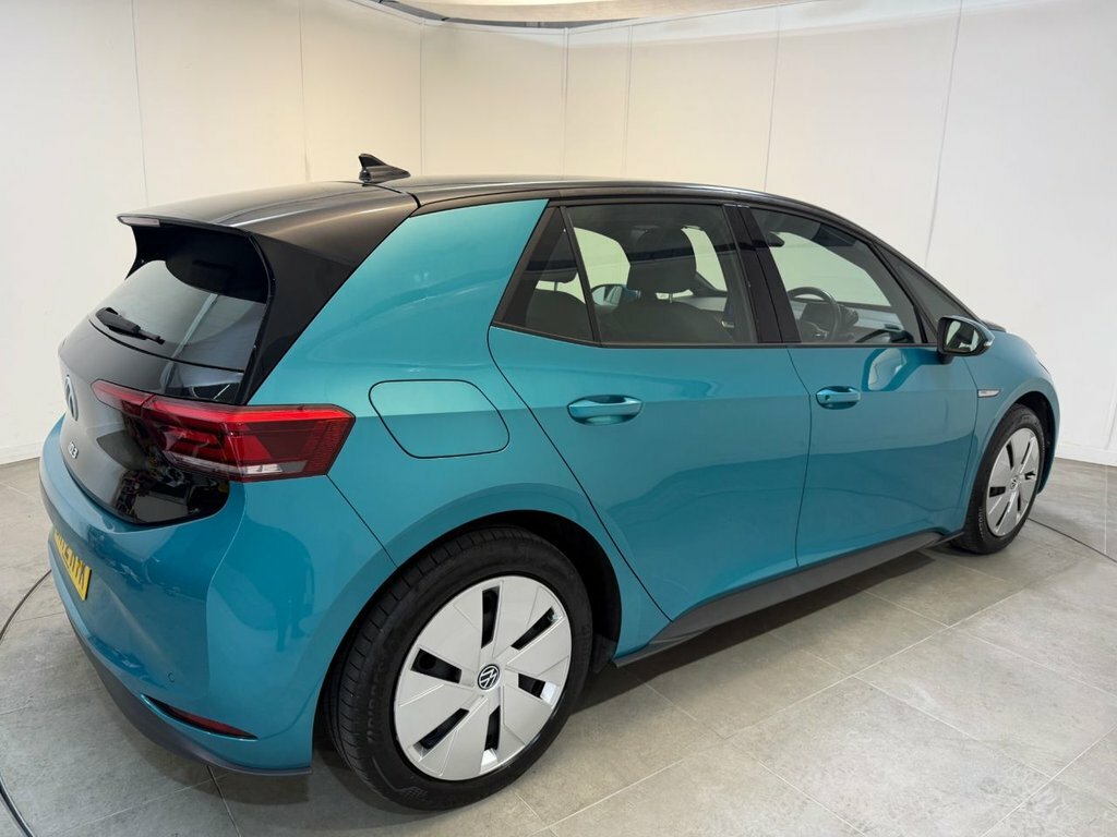 Volkswagen ID.3 Hatchback Blue #4
