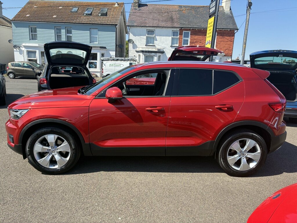 Volvo XC40 Momentum Pro 2.0 T4 Euro 6 Suv 8 Red #4