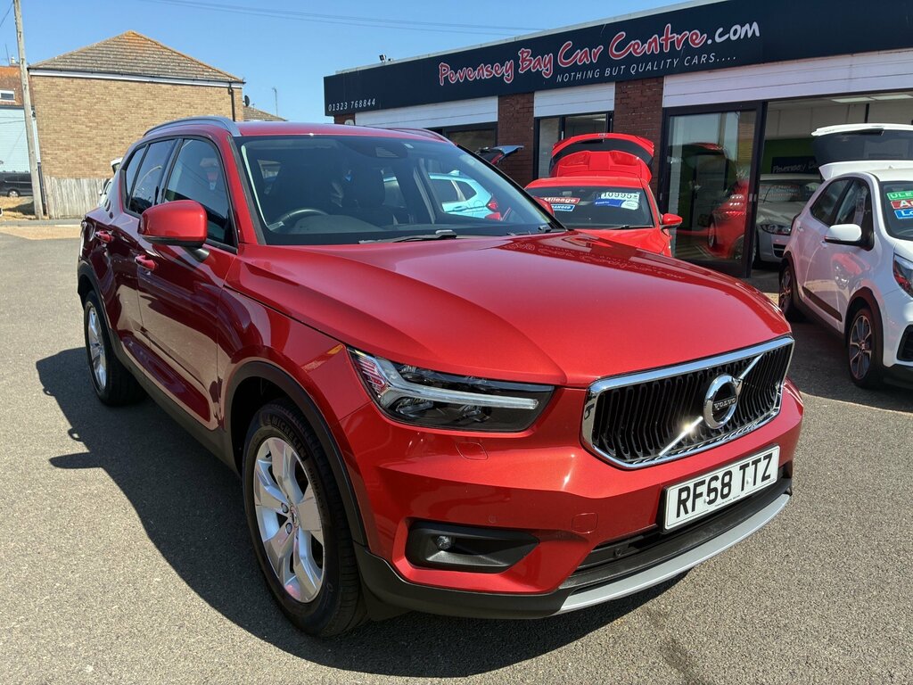 Volvo XC40 Momentum Pro 2.0 T4 Euro 6 Suv 8 Red